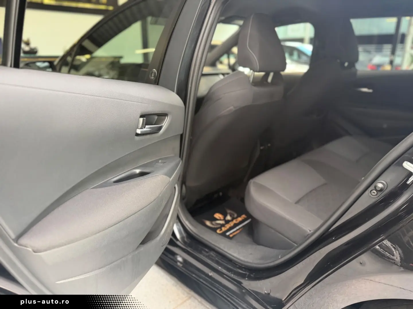 TOYOTA Corolla Touring Sports Hybrid Team D LED Navi BT
