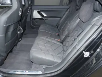 BMW 750 e xDrive M Sport Sky-Lounge Massage Iconic G