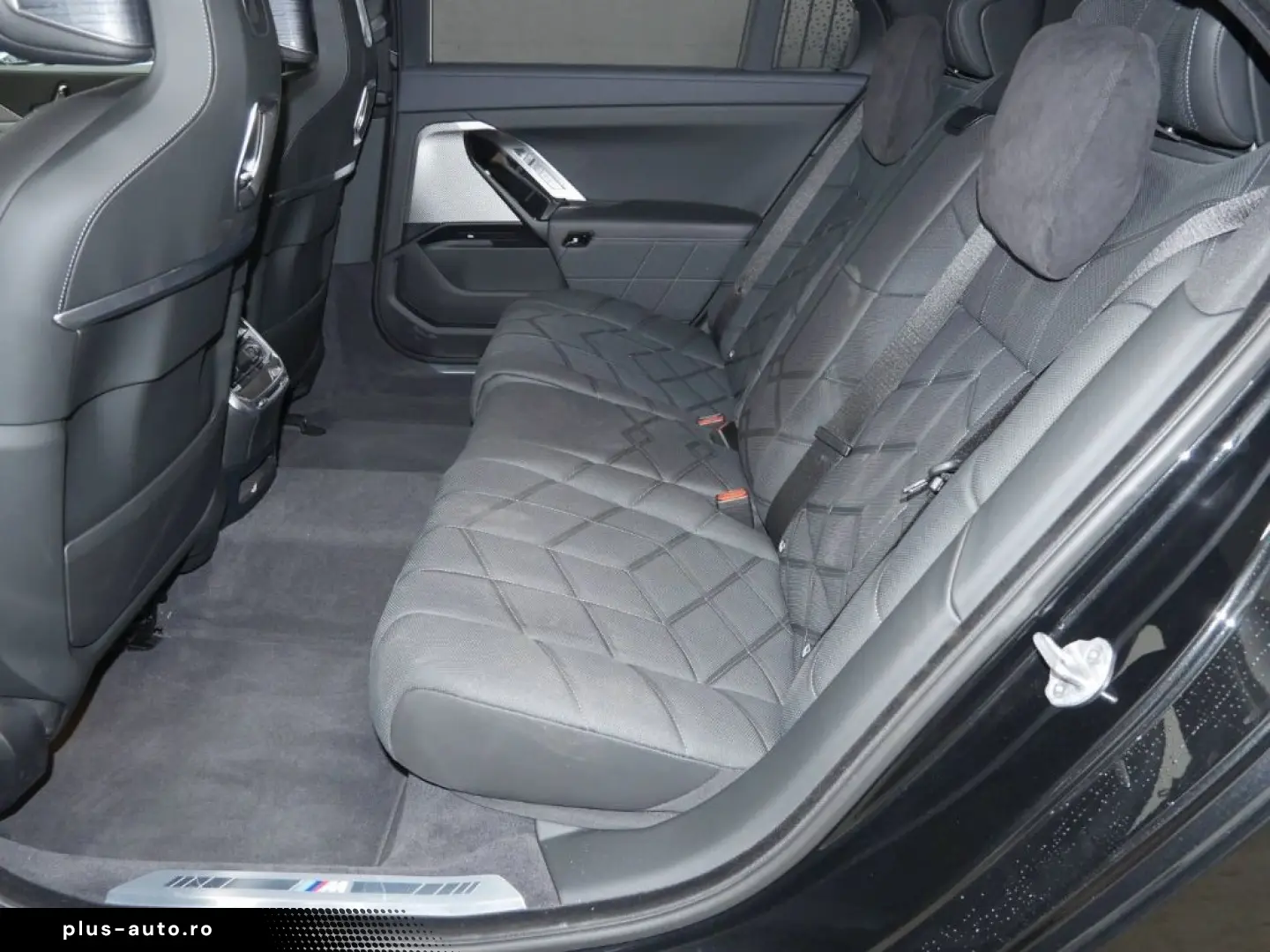 BMW 750 e xDrive M Sport Sky-Lounge Massage Iconic G