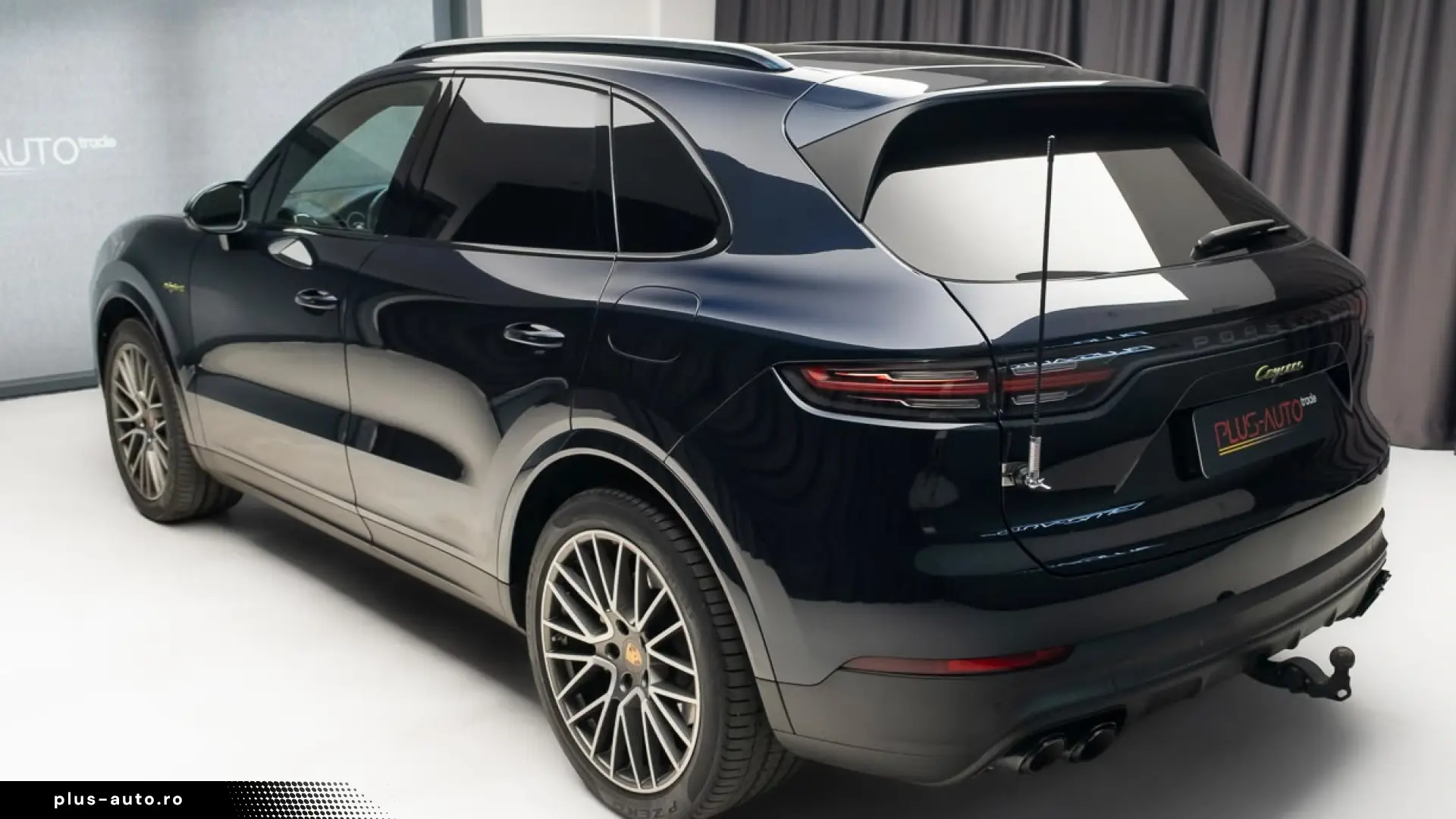 Porsche Cayenne E-Hybrid Platinum Edition PANO 360  etc