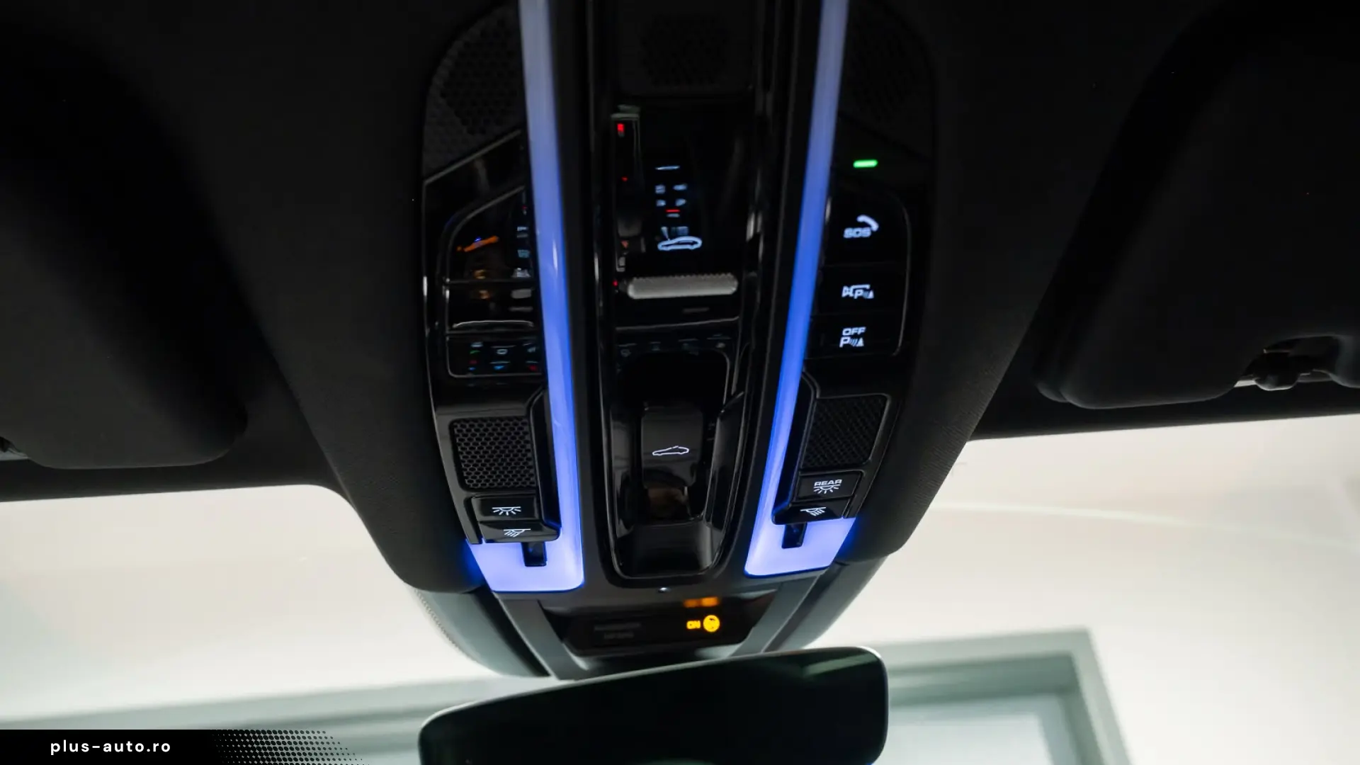 Porsche Cayenne E-Hybrid Platinum Edition PANO 360  etc