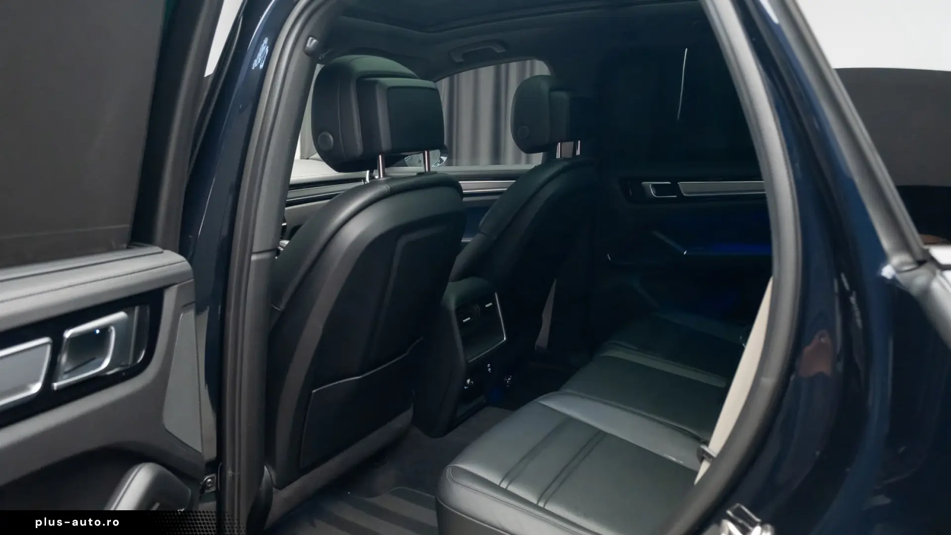 Porsche Cayenne E-Hybrid Platinum Edition PANO 360  etc