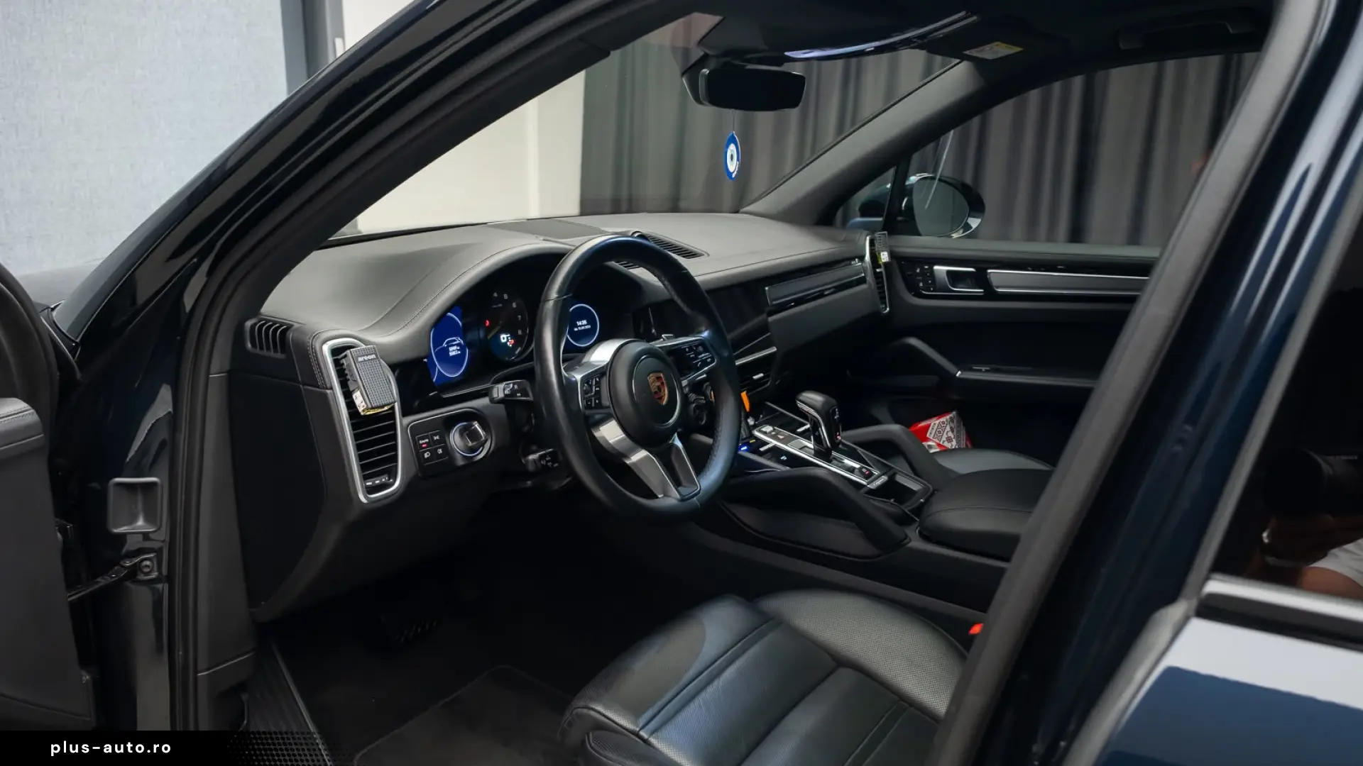 Porsche Cayenne E-Hybrid Platinum Edition PANO 360  etc