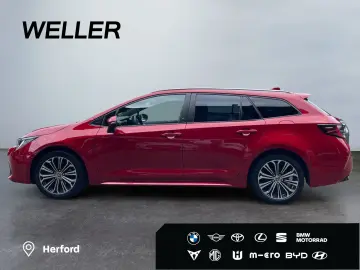 TOYOTA Corolla 2.0 Hybrid TS Team D  Technik Paket Navi