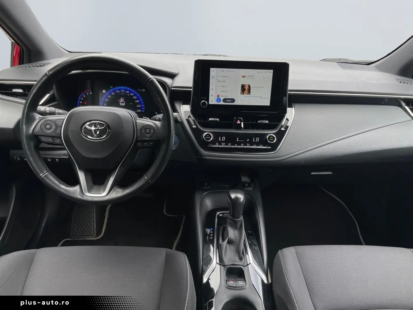 TOYOTA Corolla 2.0 Hybrid TS Team D  Technik Paket Navi