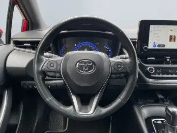 TOYOTA Corolla 2.0 Hybrid TS Team D  Technik Paket Navi