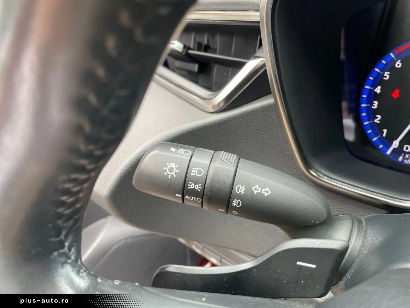 TOYOTA Corolla 2.0 Hybrid TS Team D  Technik Paket Navi