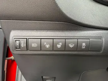 TOYOTA Corolla 2.0 Hybrid TS Team D  Technik Paket Navi