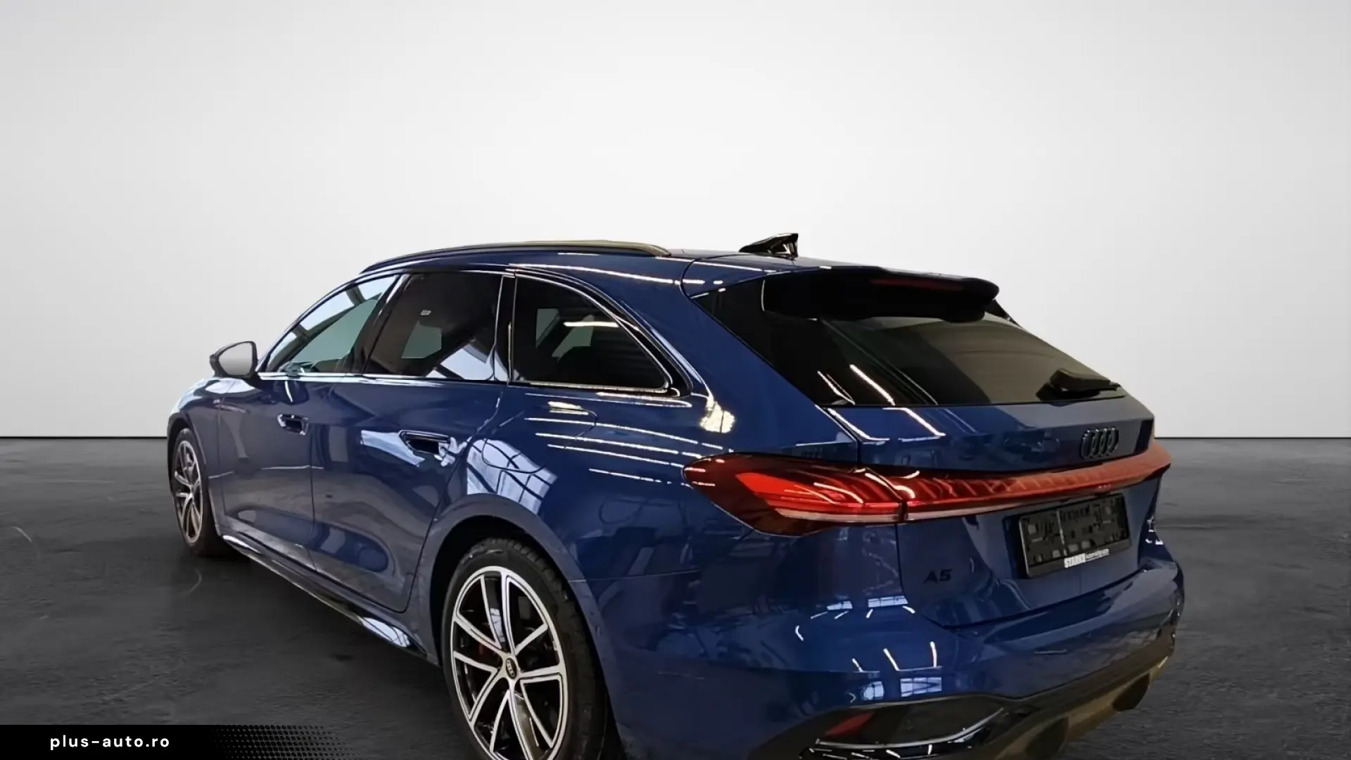 Audi A5 Avant e-hybrid S tronic quattro MMI experience