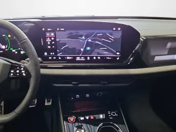 Audi A5 Avant e-hybrid S tronic quattro MMI experience