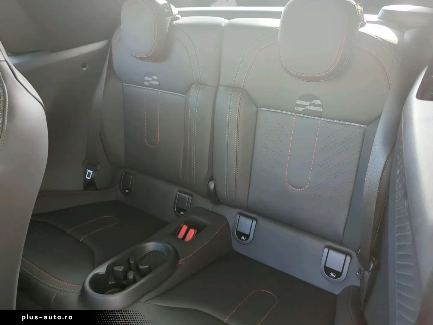 MINI John Cooper Works Trim