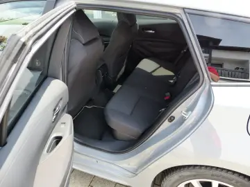 TOYOTA Corolla TS 2.0 Hybrid TeamD & Techpaket Totwink