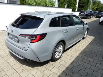 TOYOTA Corolla TS 2.0 Hybrid TeamD & Techpaket Totwink
