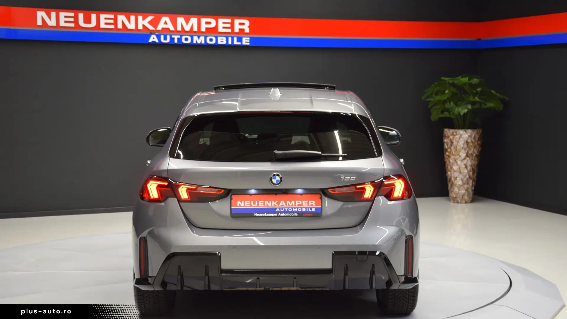 BMW 120i M Sport Panorama Alcantara AHK Kamera DSC
