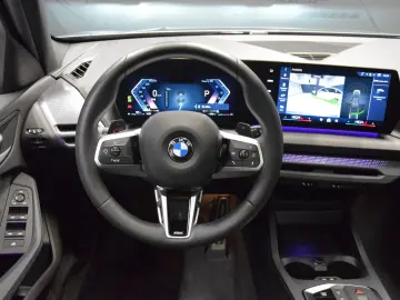 BMW 120i M Sport Panorama Alcantara AHK Kamera DSC