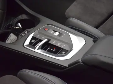 BMW 120i M Sport Panorama Alcantara AHK Kamera DSC