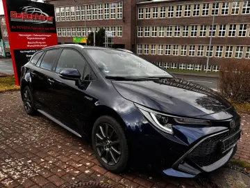 TOYOTA Corolla Touring Sports Hybrid TeamD AHK gepflegt