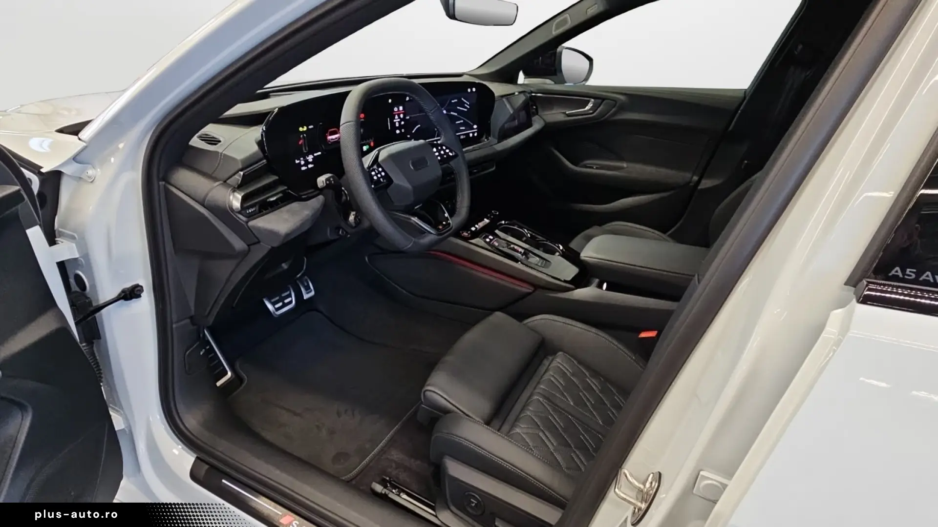 Audi A5 Avant e-hybrid S tronic quattro Tech pro AHK