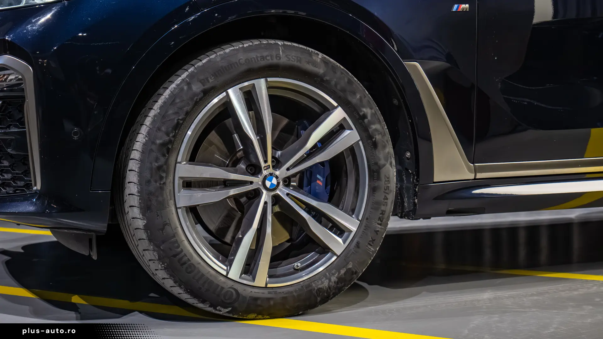 BMW X7 M50I
