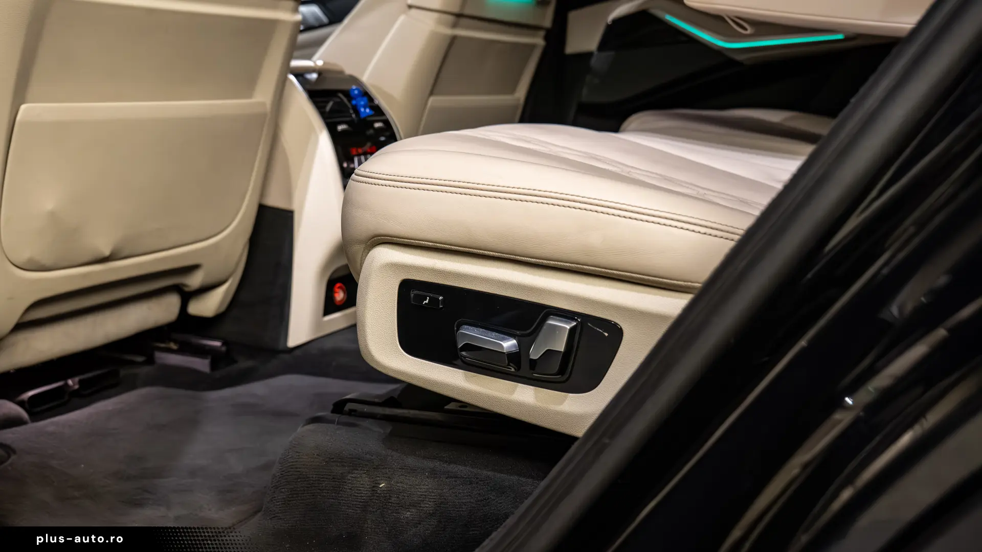 BMW X7 M50I