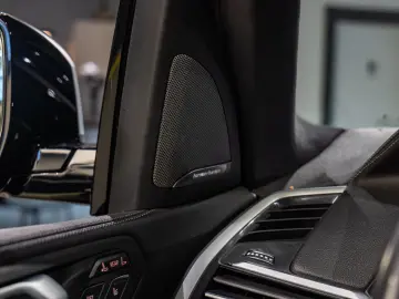 BMW X7 M50I