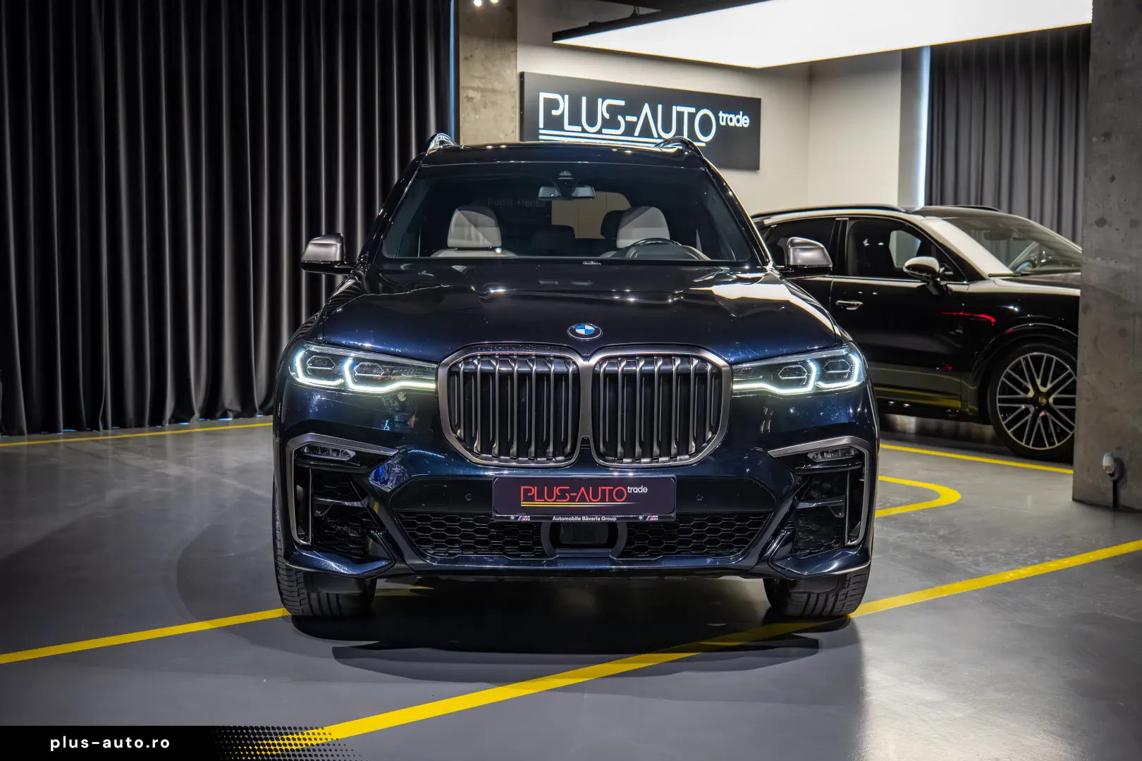 BMW X7 M50I
