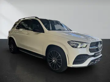 MERCEDES-BENZ GLE 450 4M AMG Night Pano 360  AHK Sou…