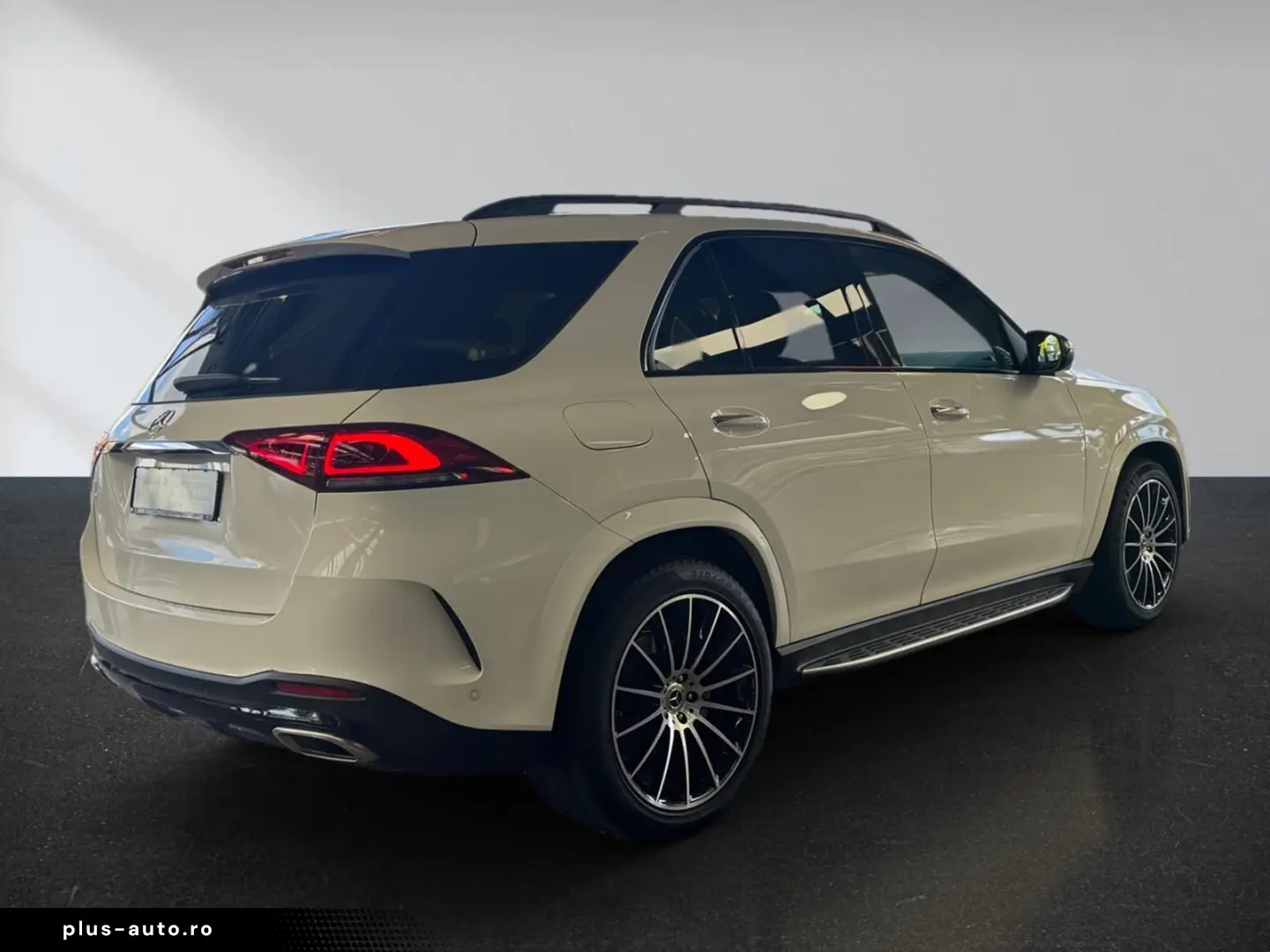 MERCEDES-BENZ GLE 450 4M AMG Night Pano 360  AHK Sou&hellip;