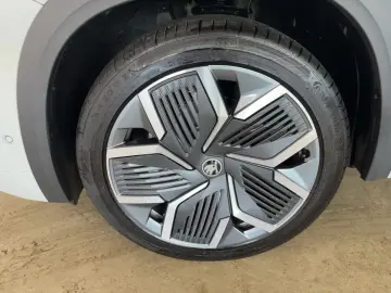 Skoda Kodiaq 1.5 TSI iV DSG Sportline ACC AHK LED 360