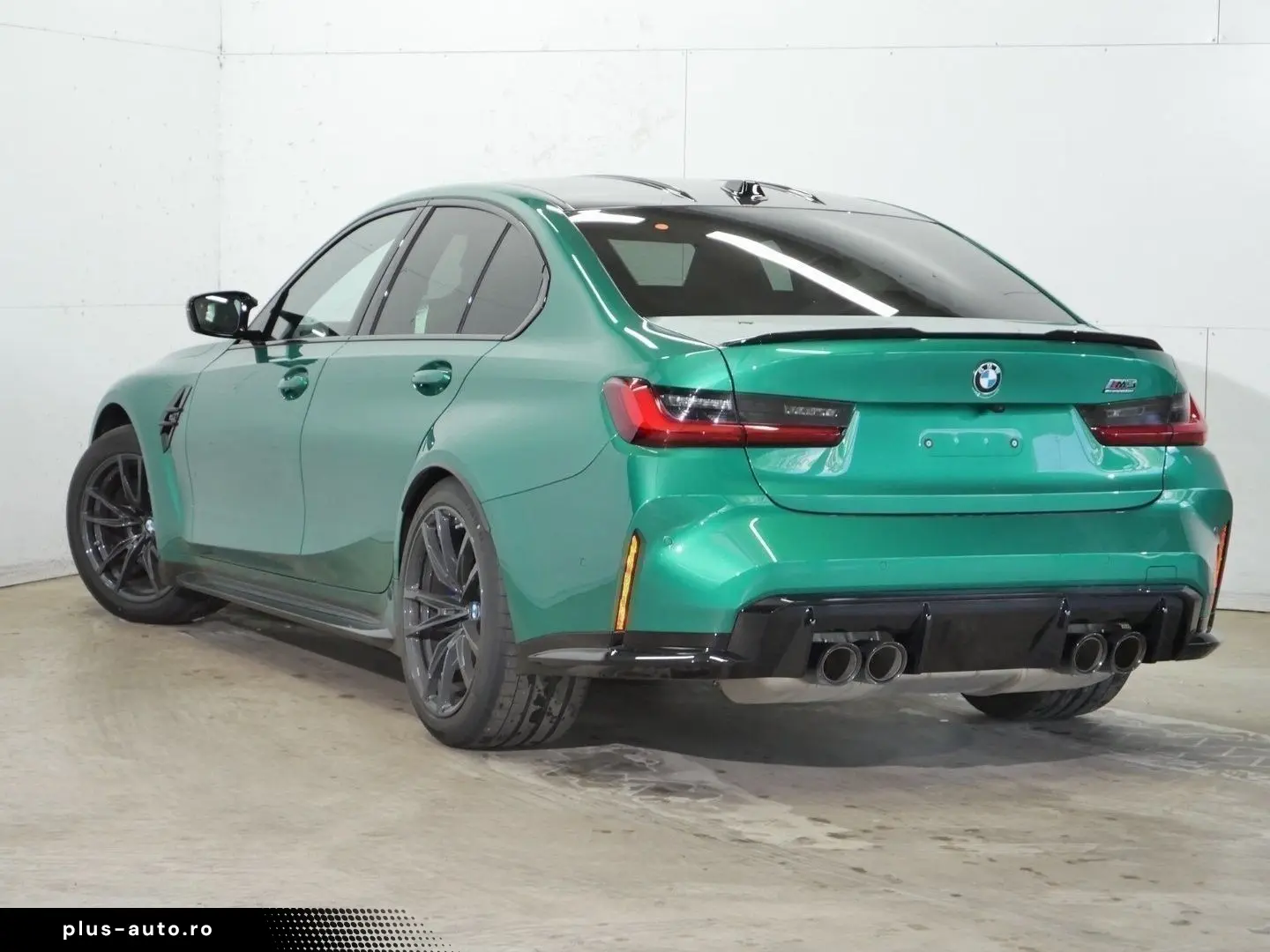 BMW M3 Competition M Drive ProHarman Kardon Driving