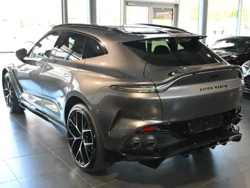 Aston Martin DBX707 Magnetic Silver Carbon Aux Heater Towbar