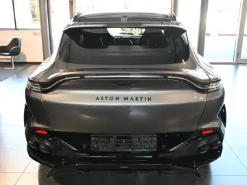 Aston Martin DBX707 Magnetic Silver Carbon Aux Heater Towbar