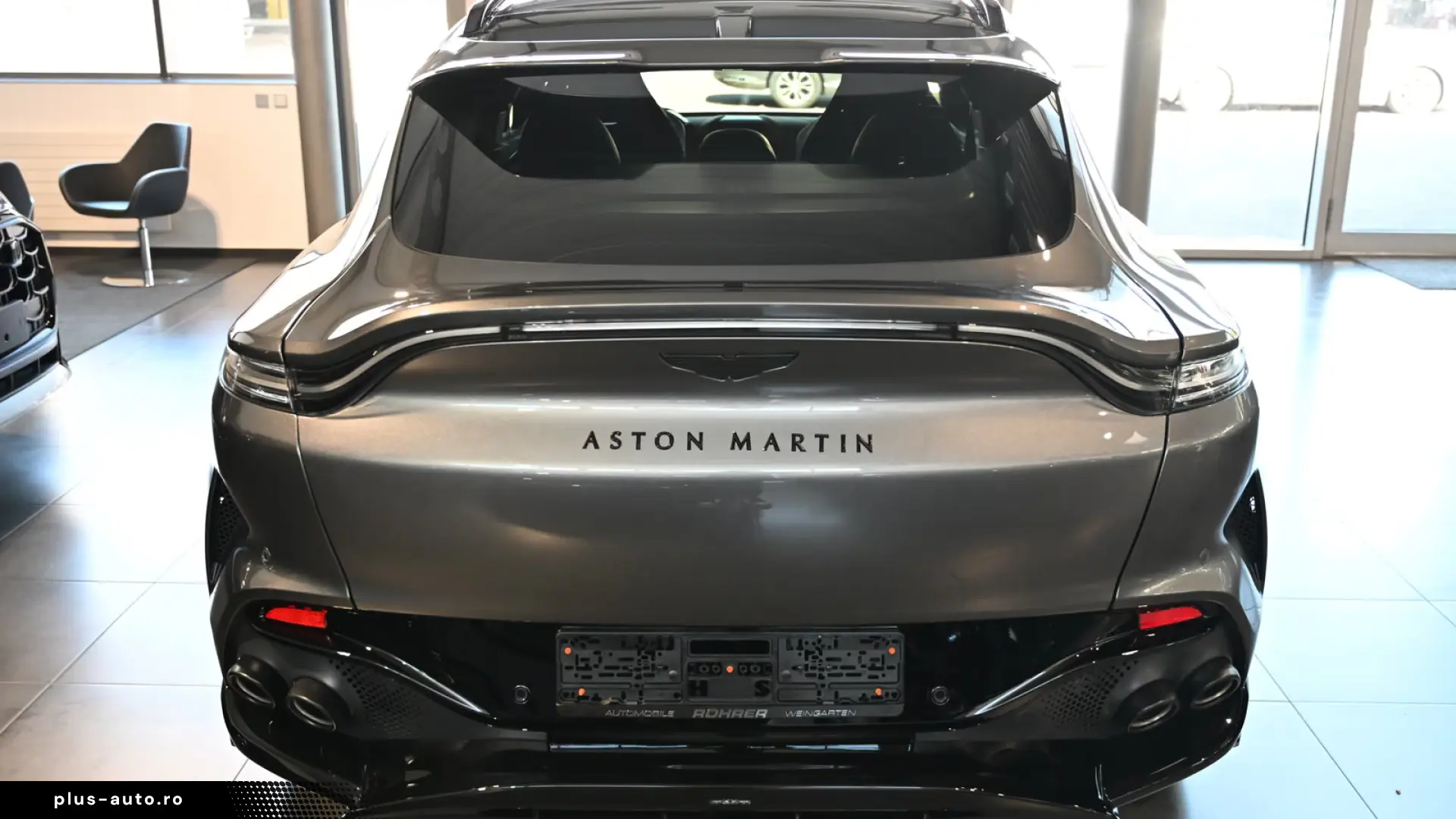 Aston Martin DBX707 Magnetic Silver Carbon Aux Heater Towbar