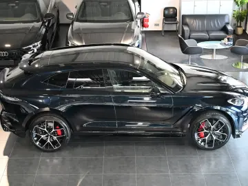 Aston Martin DBX 707 Ultramarine Black Inspire Sport 23