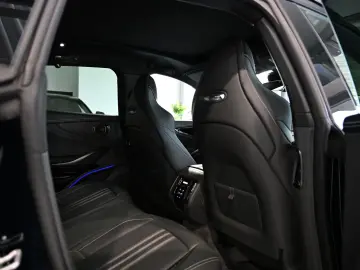 Aston Martin DBX 707 Ultramarine Black Inspire Sport 23