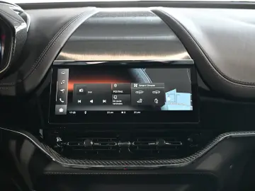 Aston Martin DBX 707 Malachite Green Carbon