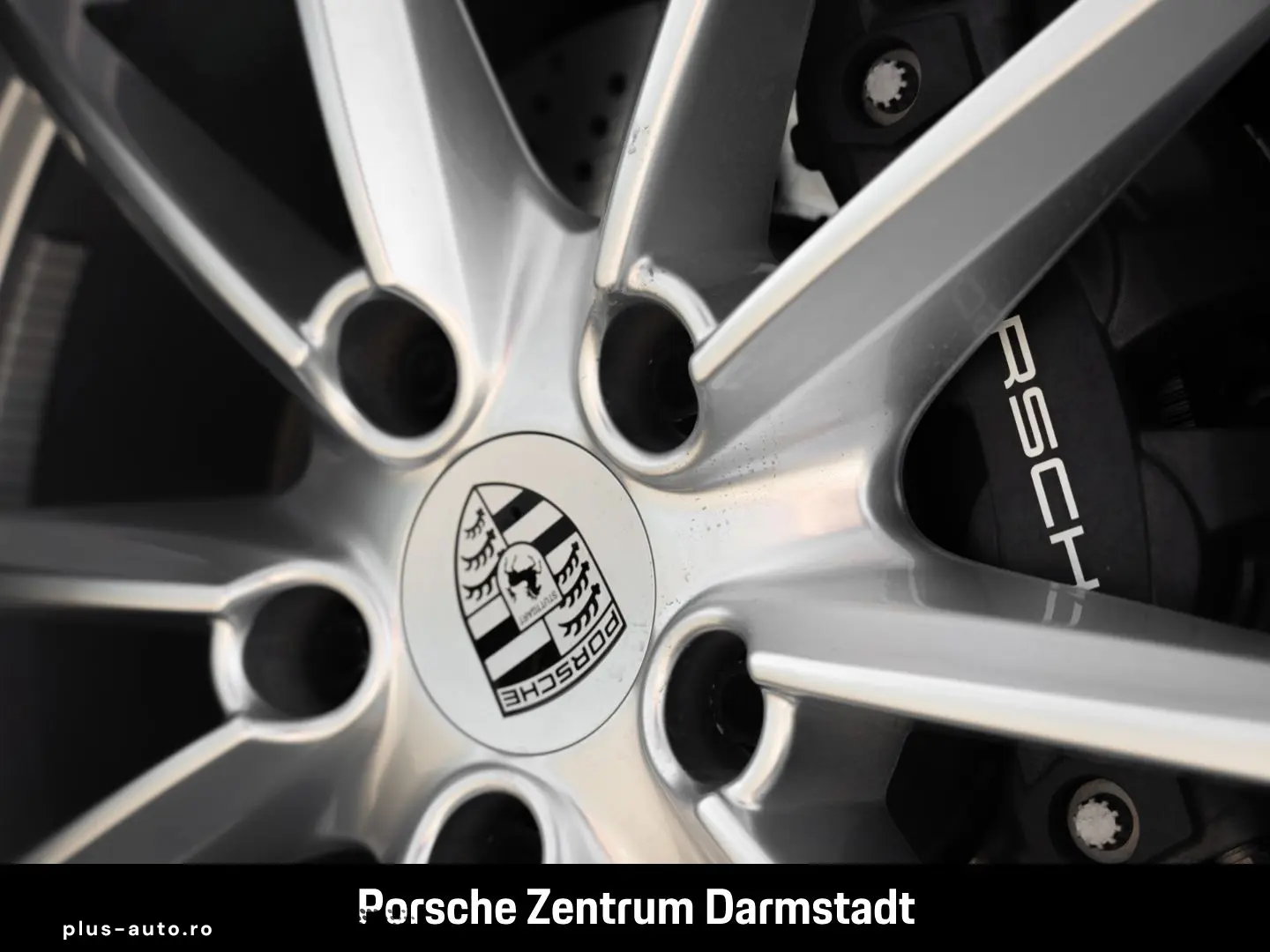 PORSCHE 992 911 Targa 4 Surround-View nur 17.191 km