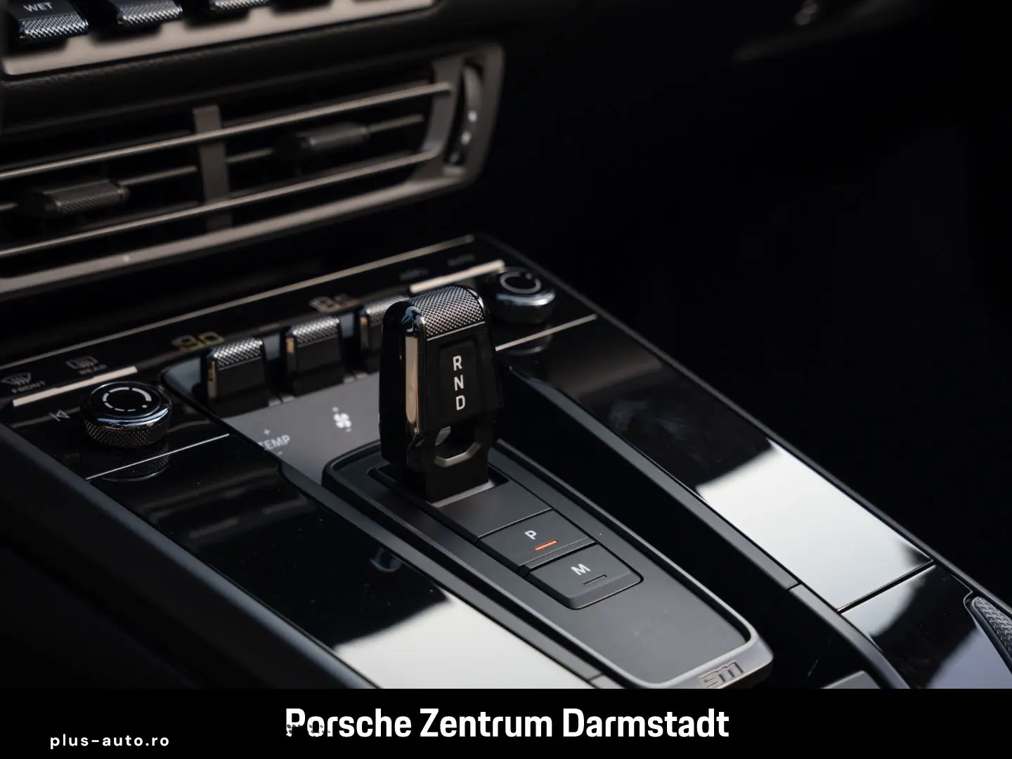PORSCHE 992 911 Targa 4 Surround-View nur 17.191 km