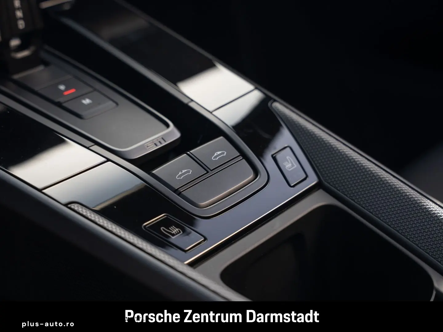 PORSCHE 992 911 Targa 4 Surround-View nur 17.191 km