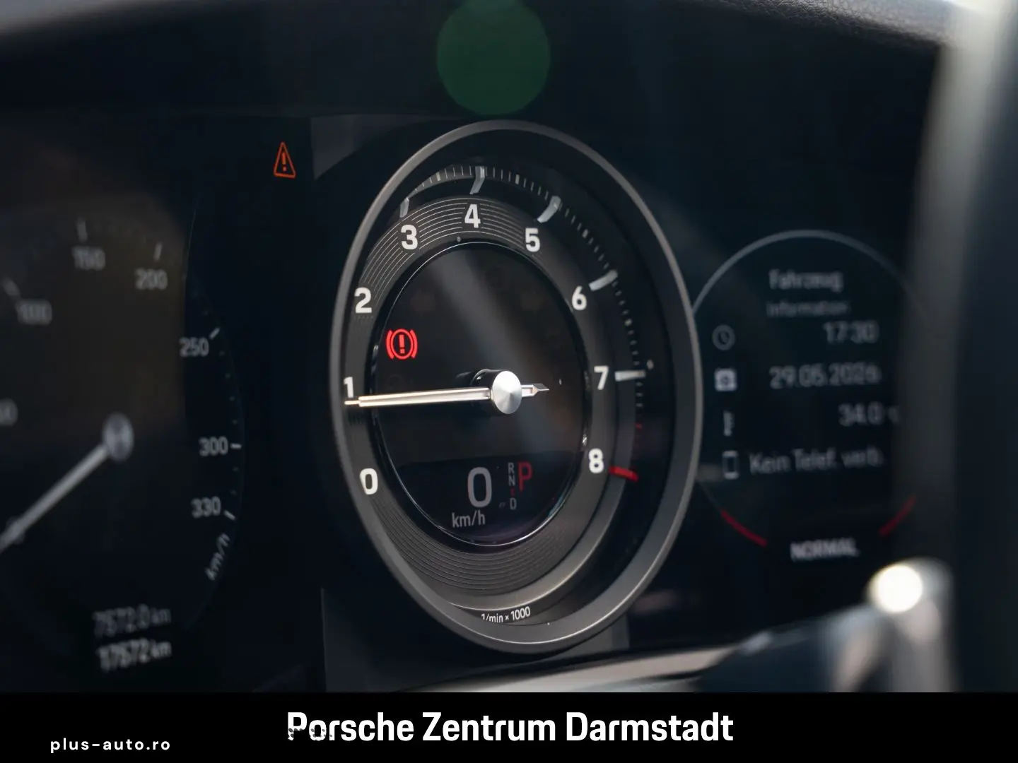 PORSCHE 992 911 Targa 4 Surround-View nur 17.191 km