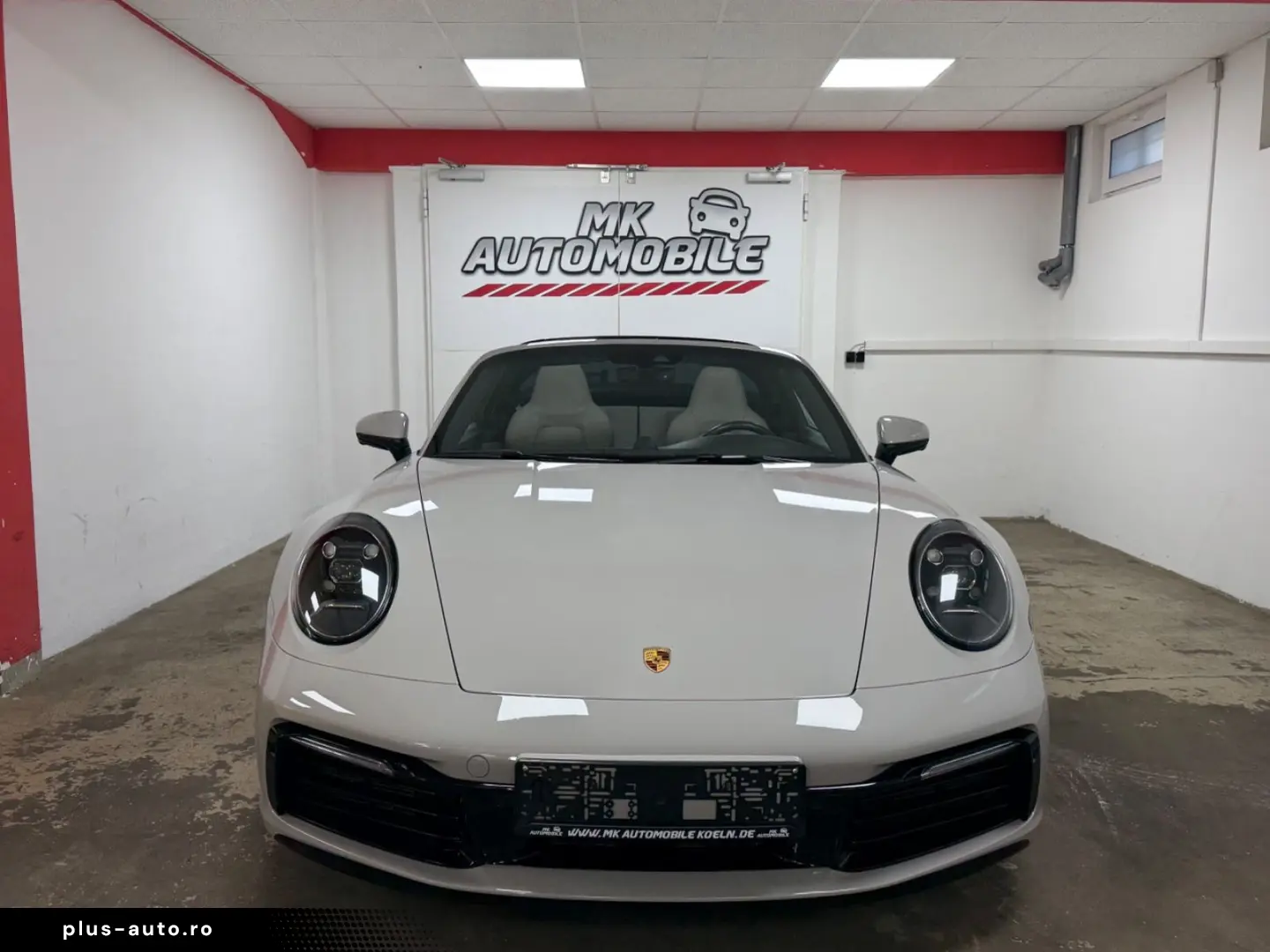 PORSCHE 992 Targa 4S Chrono 360 HA-Lenkung Sitzbelüftung
