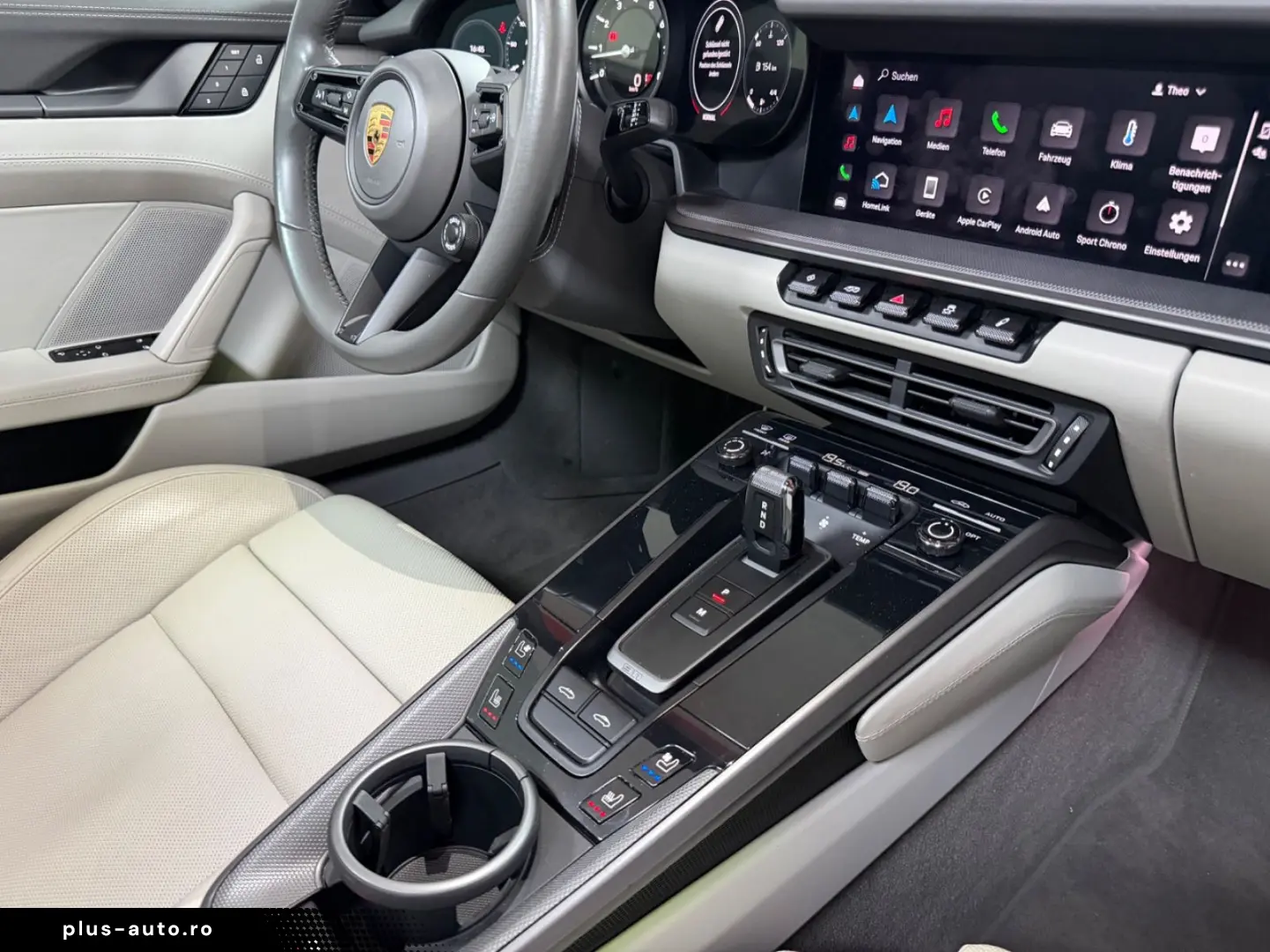 PORSCHE 992 Targa 4S Chrono 360 HA-Lenkung Sitzbelüftung