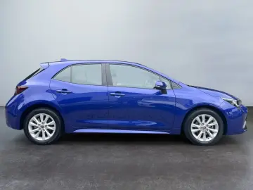 TOYOTA Corolla 1.8 Hybrid Business Edition  ACC SHZ CAM