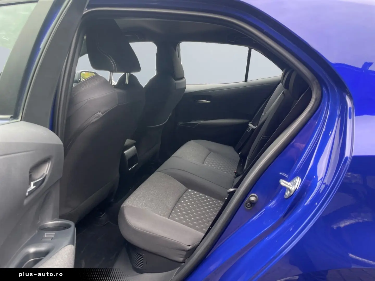 TOYOTA Corolla 1.8 Hybrid Business Edition  ACC SHZ CAM