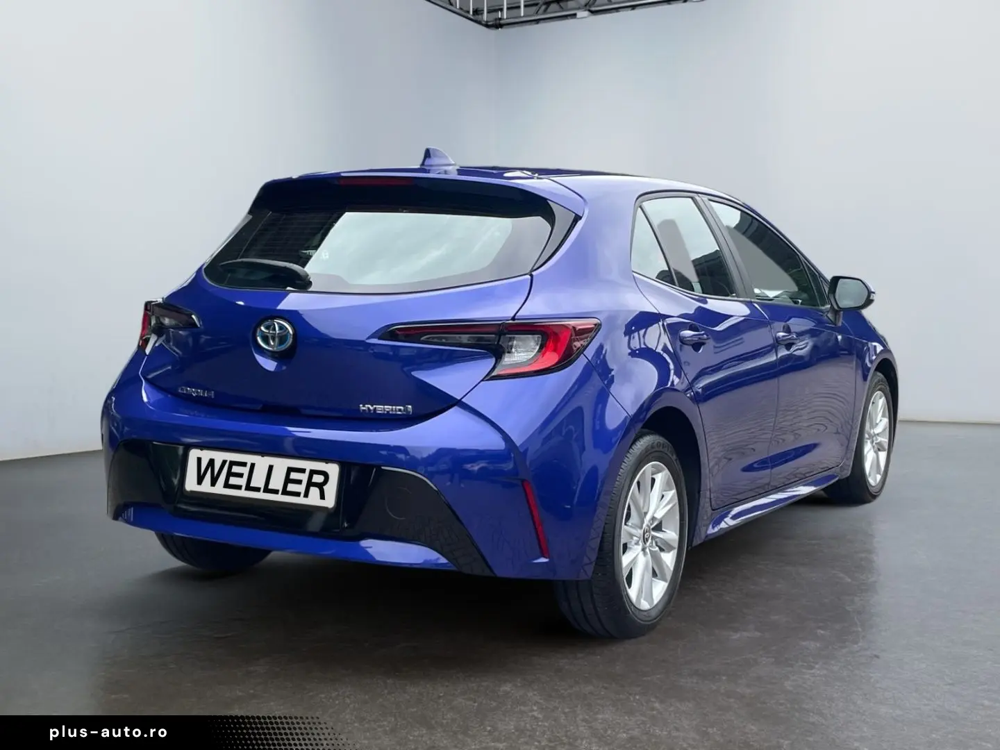 TOYOTA Corolla 1.8 Hybrid Business Edition  ACC SHZ CAM
