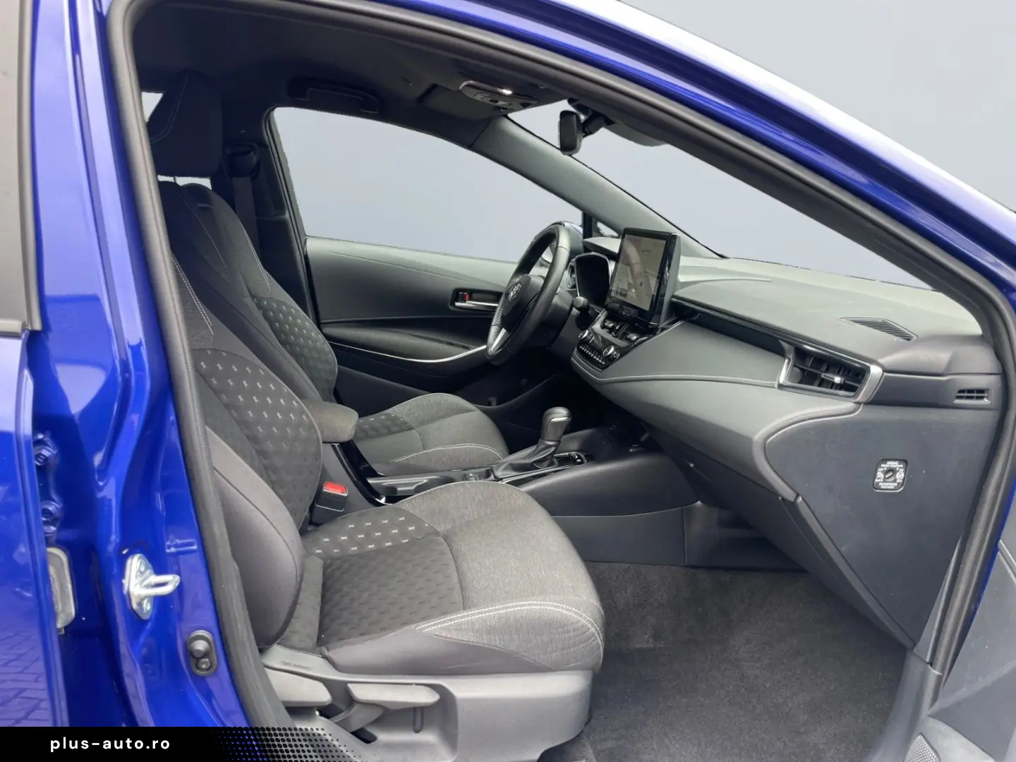 TOYOTA Corolla 1.8 Hybrid Business Edition  ACC SHZ CAM