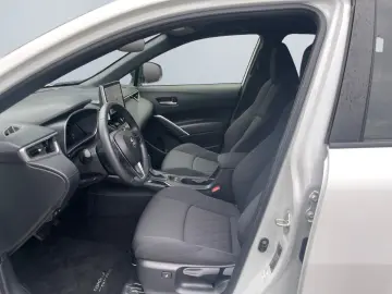 TOYOTA Corolla Cross 2.0 Hybrid Team D  LED CAM CarPlay