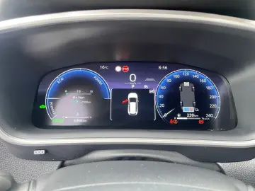 TOYOTA Corolla Cross 2.0 Hybrid Team D  LED CAM CarPlay