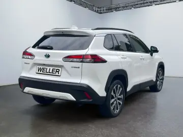 TOYOTA Corolla Cross 2.0 Hybrid Team D  LED CAM CarPlay