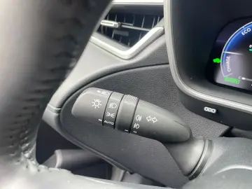 TOYOTA Corolla Cross 2.0 Hybrid Team D  LED CAM CarPlay